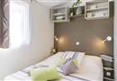  Stacaravan Panorama voor ouders op camping Kostarmoor