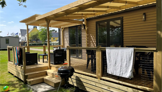 Huisje stacaravan te huur premium tuinzijde camping Kost Ar Moor fouesnant bretagne