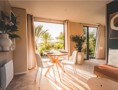 Huisje stacaravan te huur premium tuinzijde camping Kost Ar Moor fouesnant bretagne