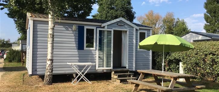 Stacaravan 25 m² 4 pers - camping kost ar moor