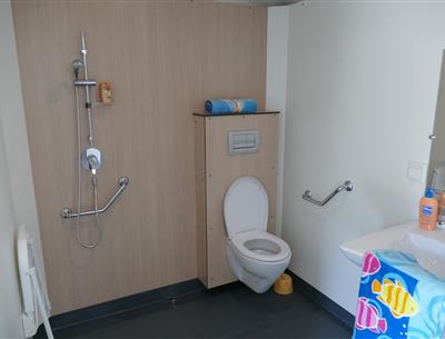  badkamer stacaravan Gehandicapt Kost-Ar-Moor