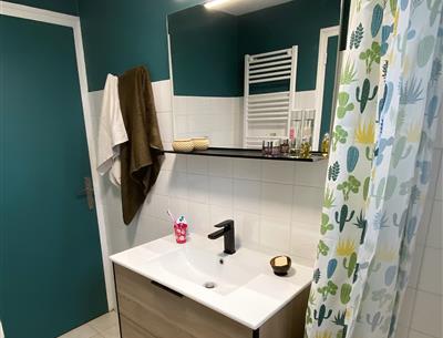 badkamer van het appartement voor 2 personen in Fouesnant - camping kost ar moor