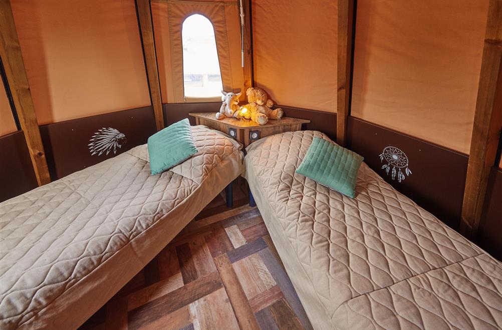 glamping elk comfort slaapkamer verdieping camping kost ar moor bretagne