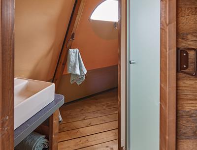 camping kost ar moor duurzame ontwikkeling tipi douche