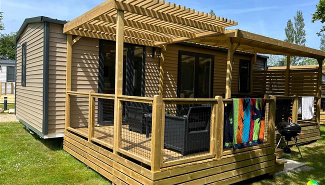 Huisje stacaravan te huur premium tuinzijde camping Kost Ar Moor fouesnant bretagne